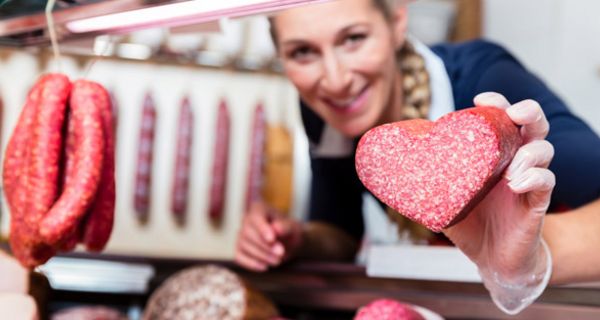 Rotes Fleisch ist für die Gesundheit offenbar doch nicht so schädlich wie bislang gedacht.