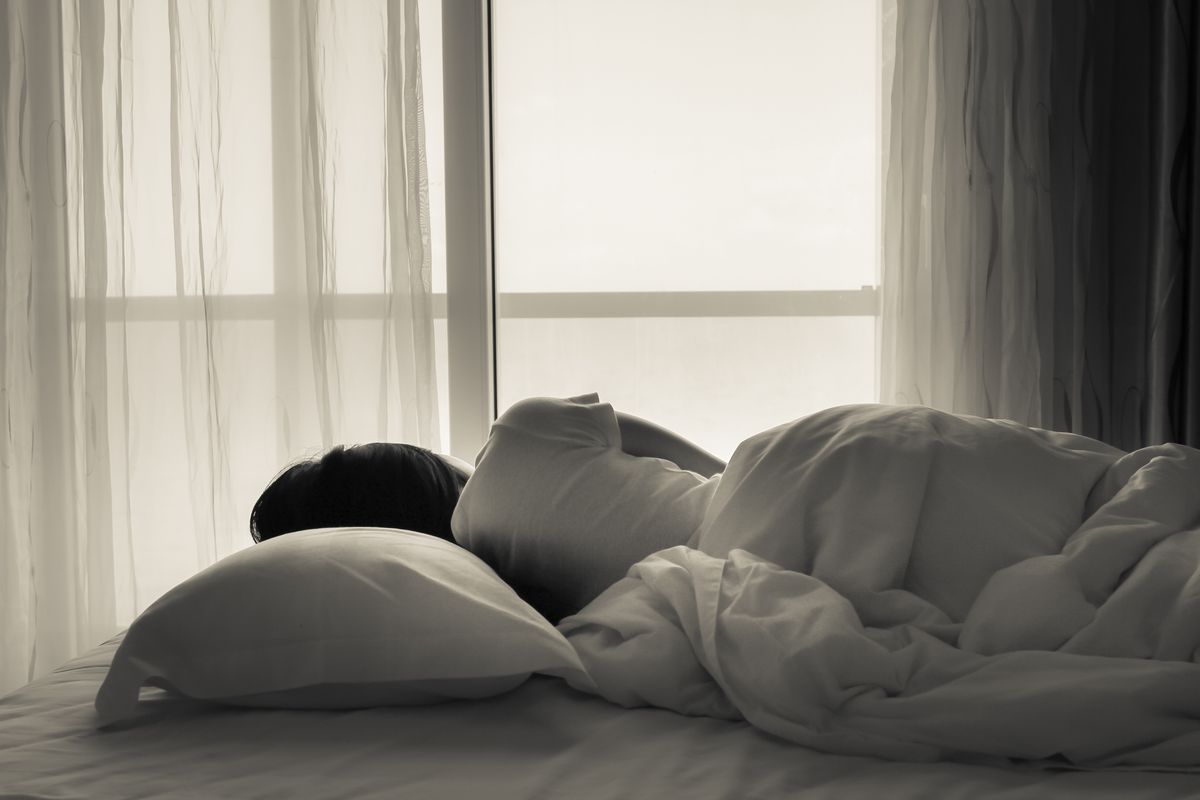 Bei Depressionen besser nicht zu lange im Bett liegen