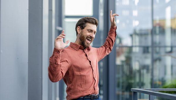 Musik am Arbeitsplatz: Motivation oder Belastung?