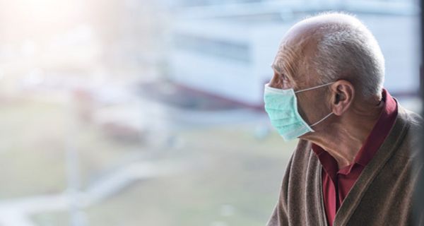 Forscher geben Entwarnung: Masken verändern den Gasaustausch nicht.