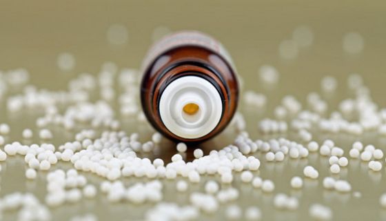 Die FDA warnt vor homöopathischen Arzneimitteln, die auf Basis der schwarzen Tollkirsche hergestellt wurden.