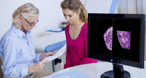 Ob bei Frauen mit Brustkrebs eine Chemotherapie nötig ist, könnte sich künftig leicht herausfinden lassen.