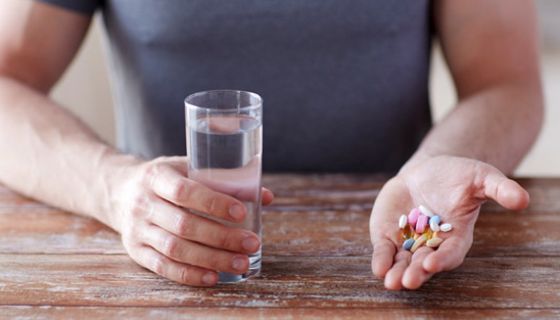 Mahlzeiten können die Wirkung von Tabletten deutlich beeinflussen.