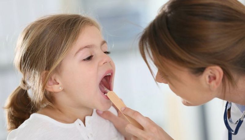 Kinder sind deutlich häufiger krank als Erwachsene.  