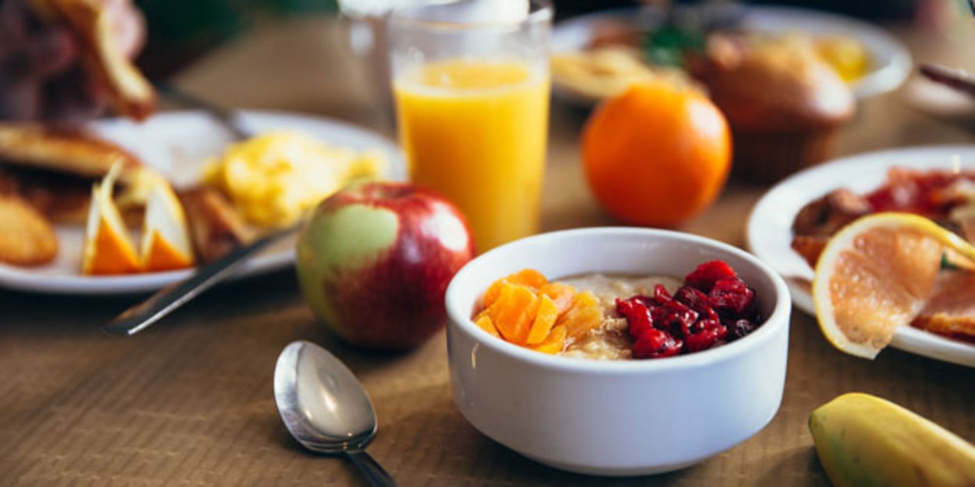Ein reichhaltiges Frühstück reduziert das Risiko für einen Herzinfarkt.