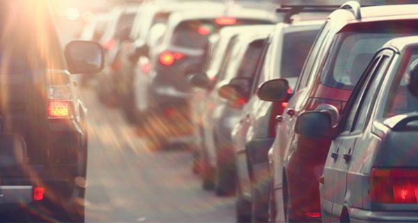 Zurzeit diskutiert die Politik Fahrverbote für Diesel-PKW in Städten, weil Dieselabgase besonders stark zur Luftverschmutzung beitragen sollen.