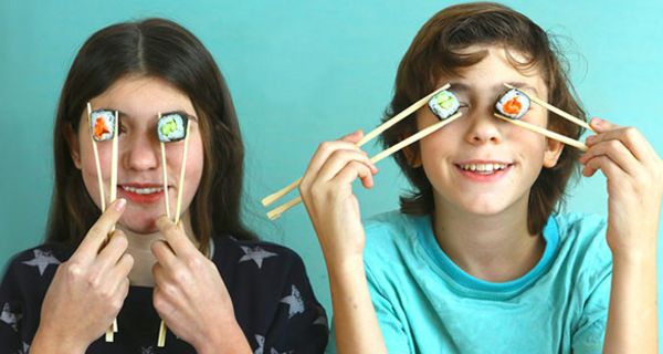 Begeistern sich Kinder früh für Sushi oder Seelachs, fördert das ihre Entwicklung.