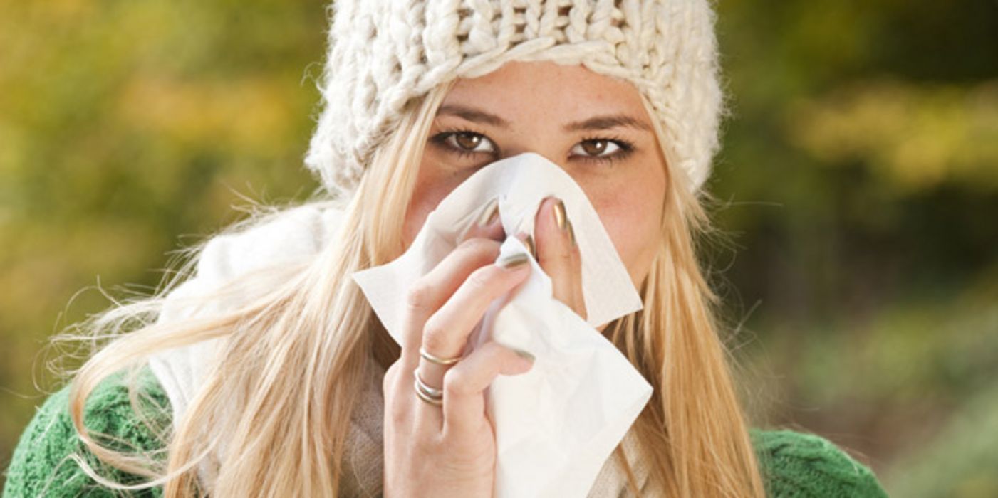 Ein harmloses Nasenbakterium könnte vor Krankheiten schützen.