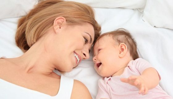 Eltern sollten die Symptome einer Meningokokken-Meningitis kennen.