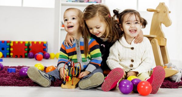 Kinder scheinen sich an den Charakterzügen ihrer Spielgefährten zu orientieren.